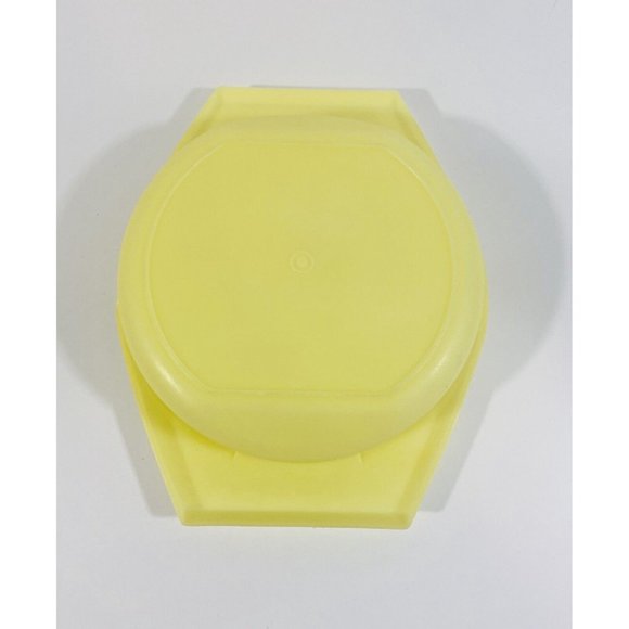 Vintage Tupperware Yellow 2 Handled Bowl with Sheer Lid  786-3 /  230-3 Kitchen - Picture 5 of 8